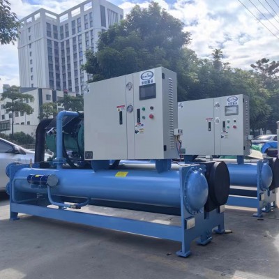 工業(yè)冷水機(jī)在制藥行業(yè)中的重要性