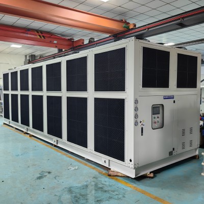 風冷冷水機的工作原理及維護要點