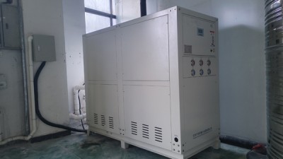 一般多少溫度的冷水機(jī)屬于低溫冷水機(jī)組