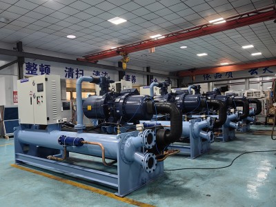 低溫防爆螺桿冷水機一般怎么安裝