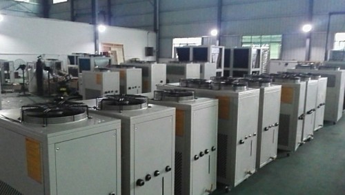 螺桿水冷冷水機(jī)制冷效率的影響因素研究